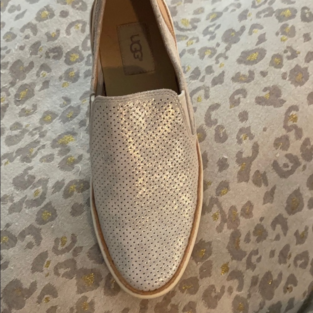 Ugg Slides - Metallic Silver